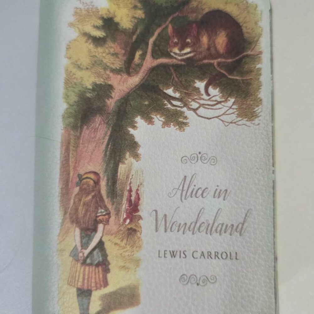 Alice In Wonderland Well Read Book Zip Wallet